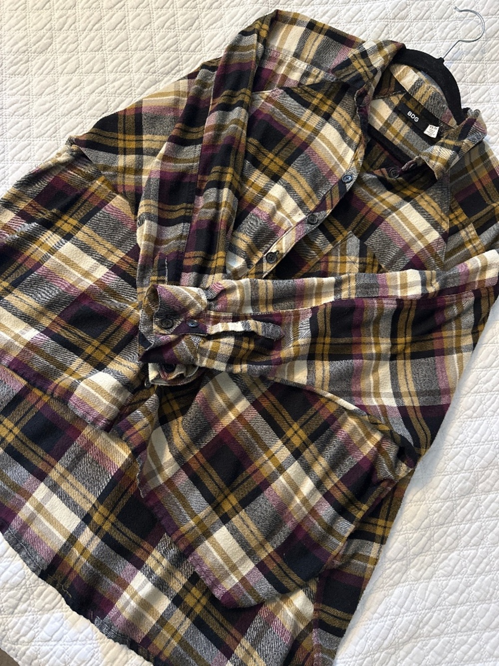 ✨ 3 for $30 ✨ BDG Flannel